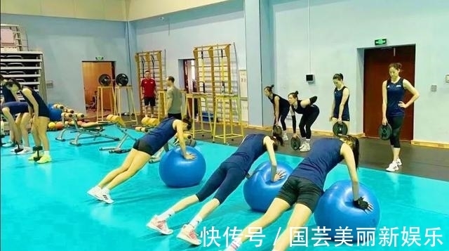 中国女排|朱婷、中国女排收到1个好消息:欧洲女排4国邀请赛取消了!