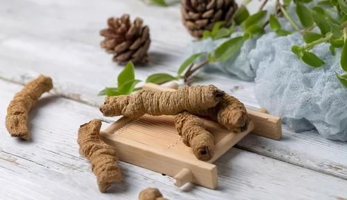 中年|冬天喝對湯,勝過良藥方!這3碗湯最該喝,補腎潤燥、還能防感冒