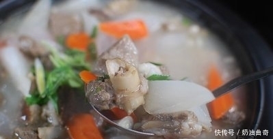 冻脚|冬天老是冻手冻脚,多吃3肉3菜,益气补血,手脚冰凉的人最该吃