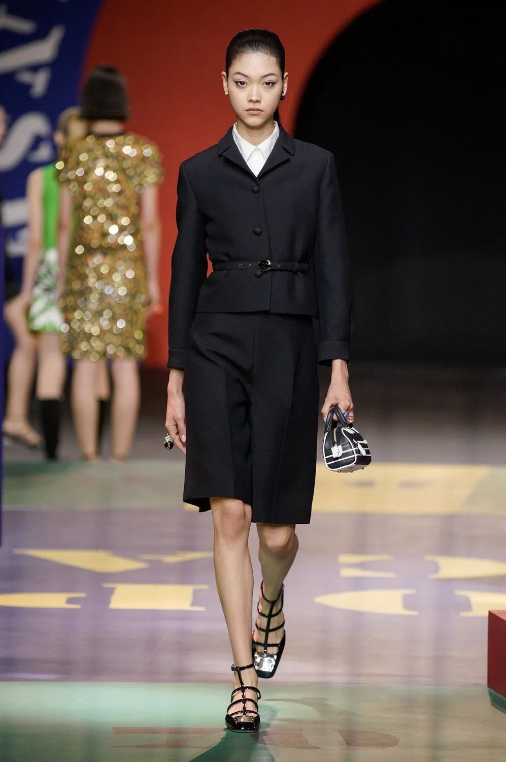 anna！DIOR邀请你玩一场打破陈规的游戏