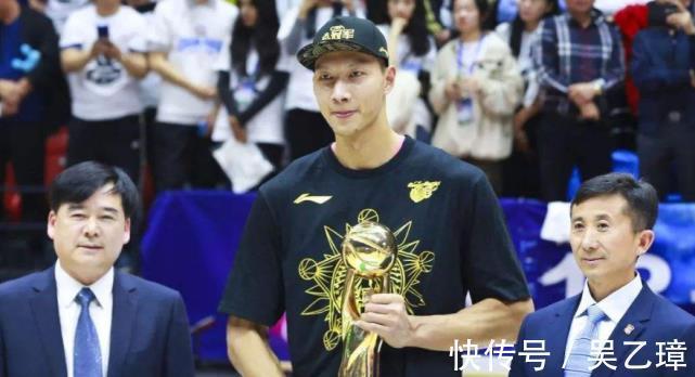 胡卫东|NBA第一人是乔丹,那谁又应该是CBA第一人?姚明遗憾落选