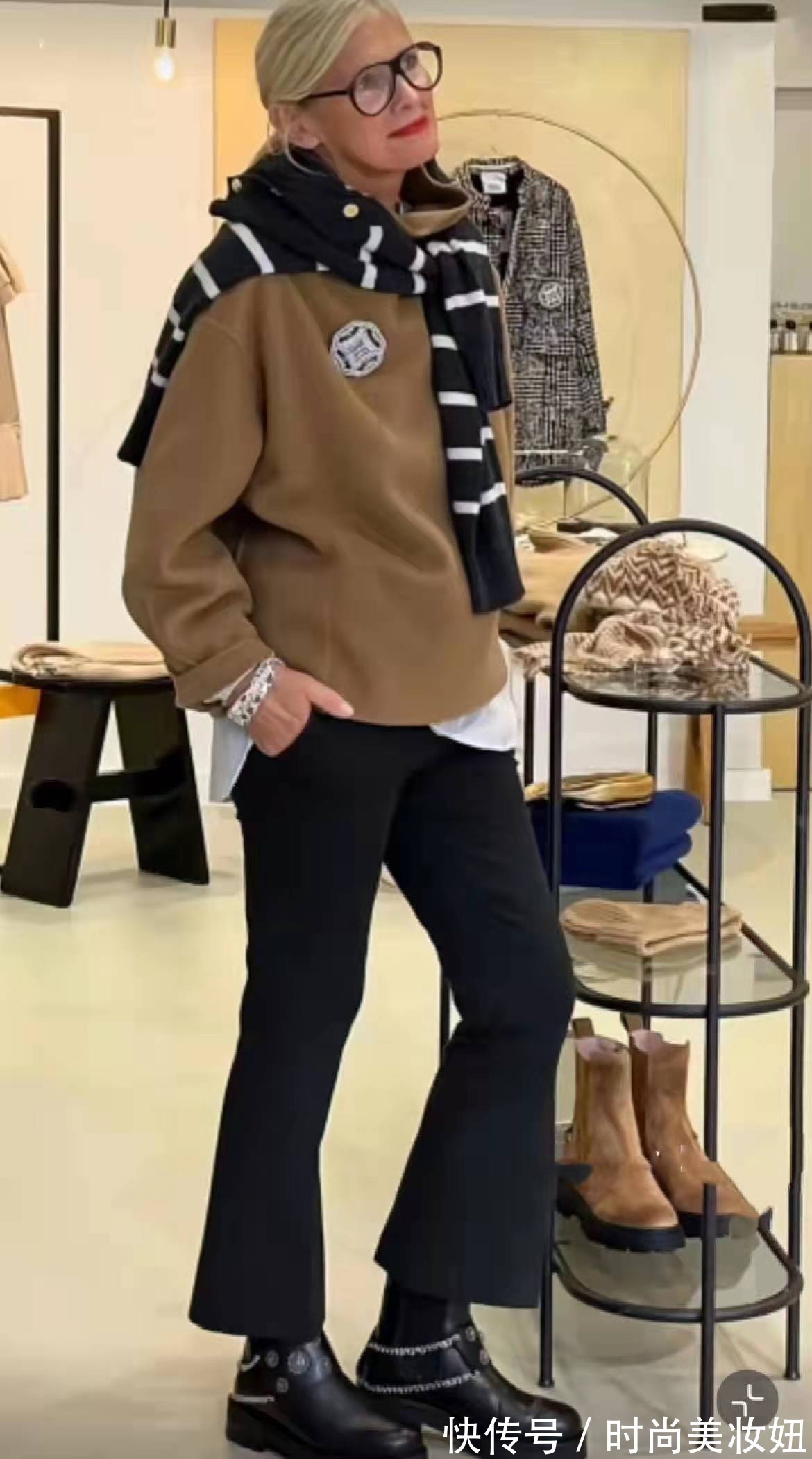 这位60岁老人太会穿了,简约大气又洋气,靠穿搭年轻了10岁