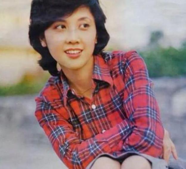  假戏真做|女儿国国王朱琳，传与唐僧“假戏真做”35年时间，现在生活如何