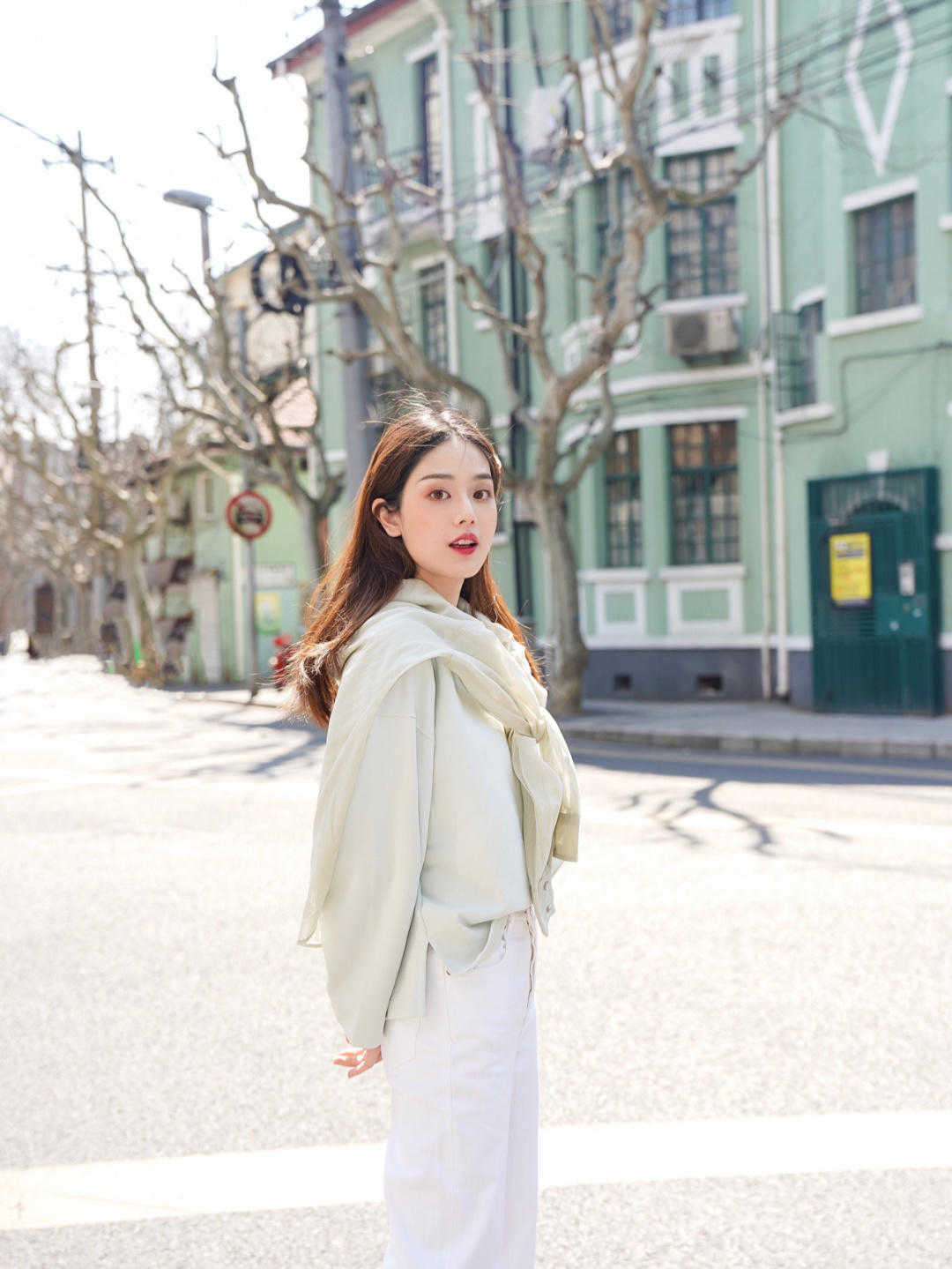 卫衣|休闲穿搭也可以很精致,分享几个穿搭公式,教你如何逆袭