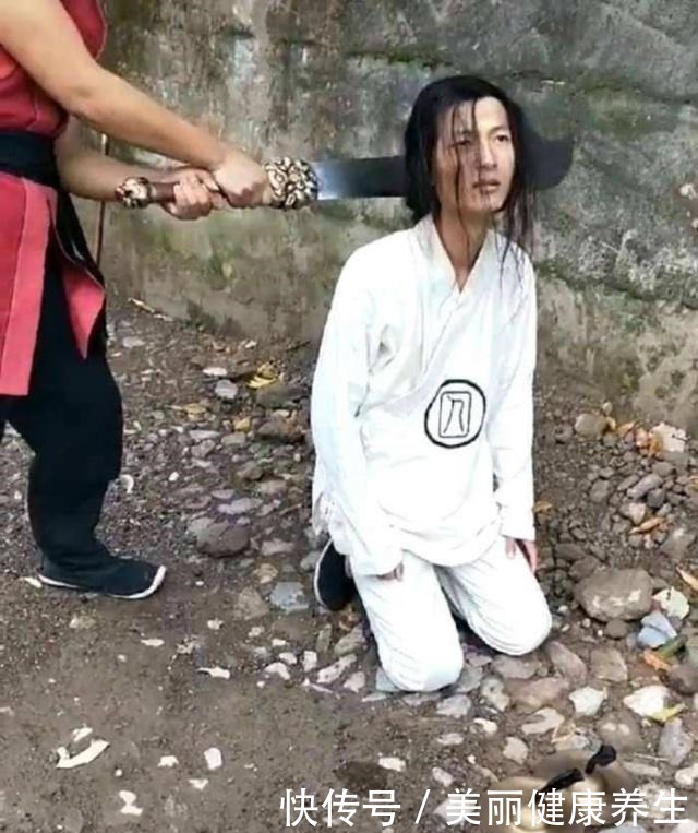 愚蠢|为何古人在被株连九族时不选择逃跑不是愚蠢,而是不敢逃跑