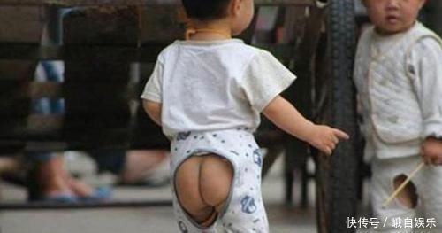 孙子|奶奶嫌天热给孙子穿开裆裤,却把娃坑进了医院,医生不怕断后吗