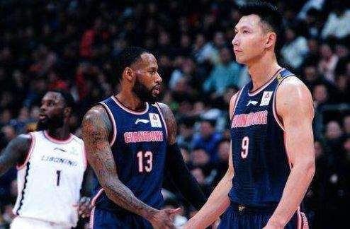 杜锋|宏远消息刷屏！胡明轩遭网友声讨，阿联确认复出，威姆斯正式归队