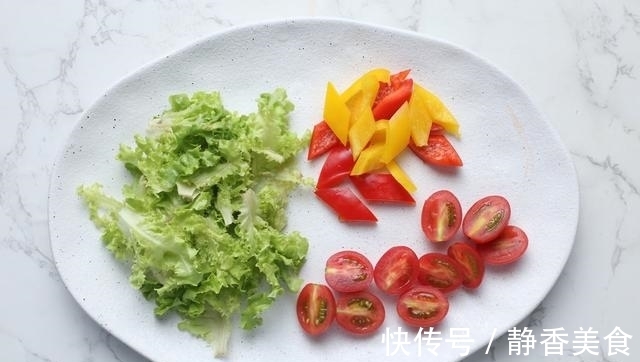 芝麻沙拉酱|杏鲍菇新吃法，少油低卡好美味，原来加了这味酱汁