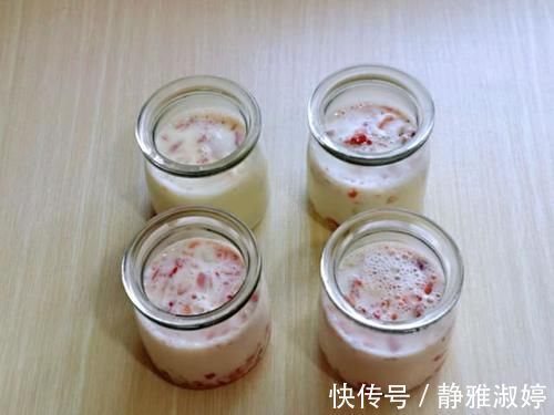 孩子最近迷上了此甜品,不用花钱买,自己在家也能做,好吃还不贵