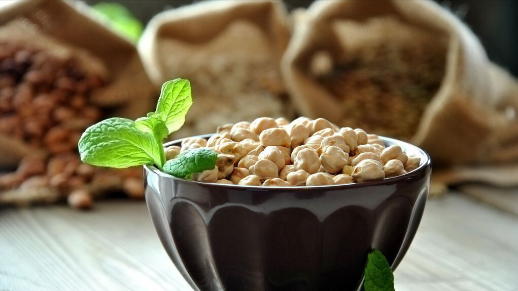 强筋健骨|多喝骨汤并不补钙!真正补钙的八种食物,强筋健骨,不妨多吃些