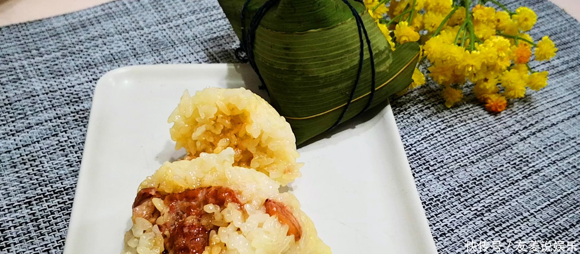 包粽子时,糯米到底要泡多久很多人做错,难怪粽子夹生还漏米