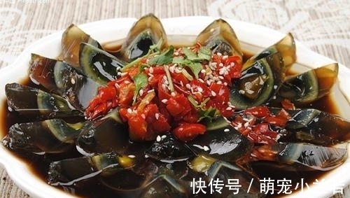 泥灰|买皮蛋时，看到这4种扭头就走的是聪明人，商贩也从不让家里人吃