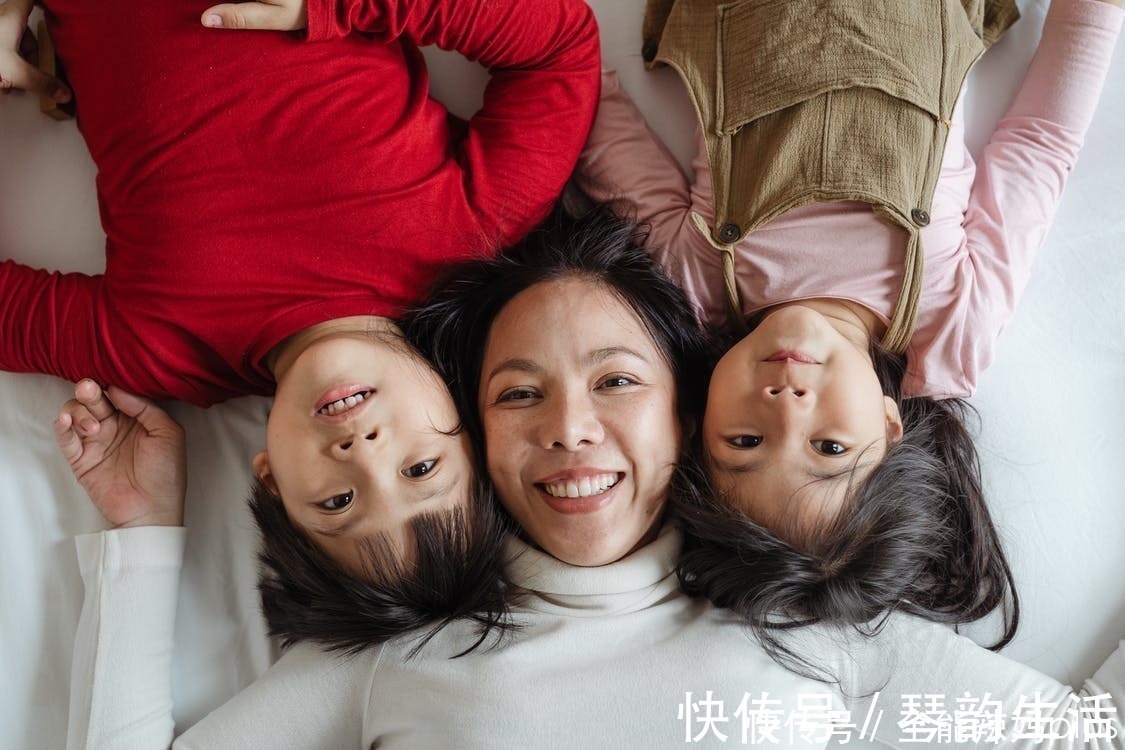 零花钱|越穷的家庭,越爱喂孩子吃这2碗饭,“毁”了娃还不自知