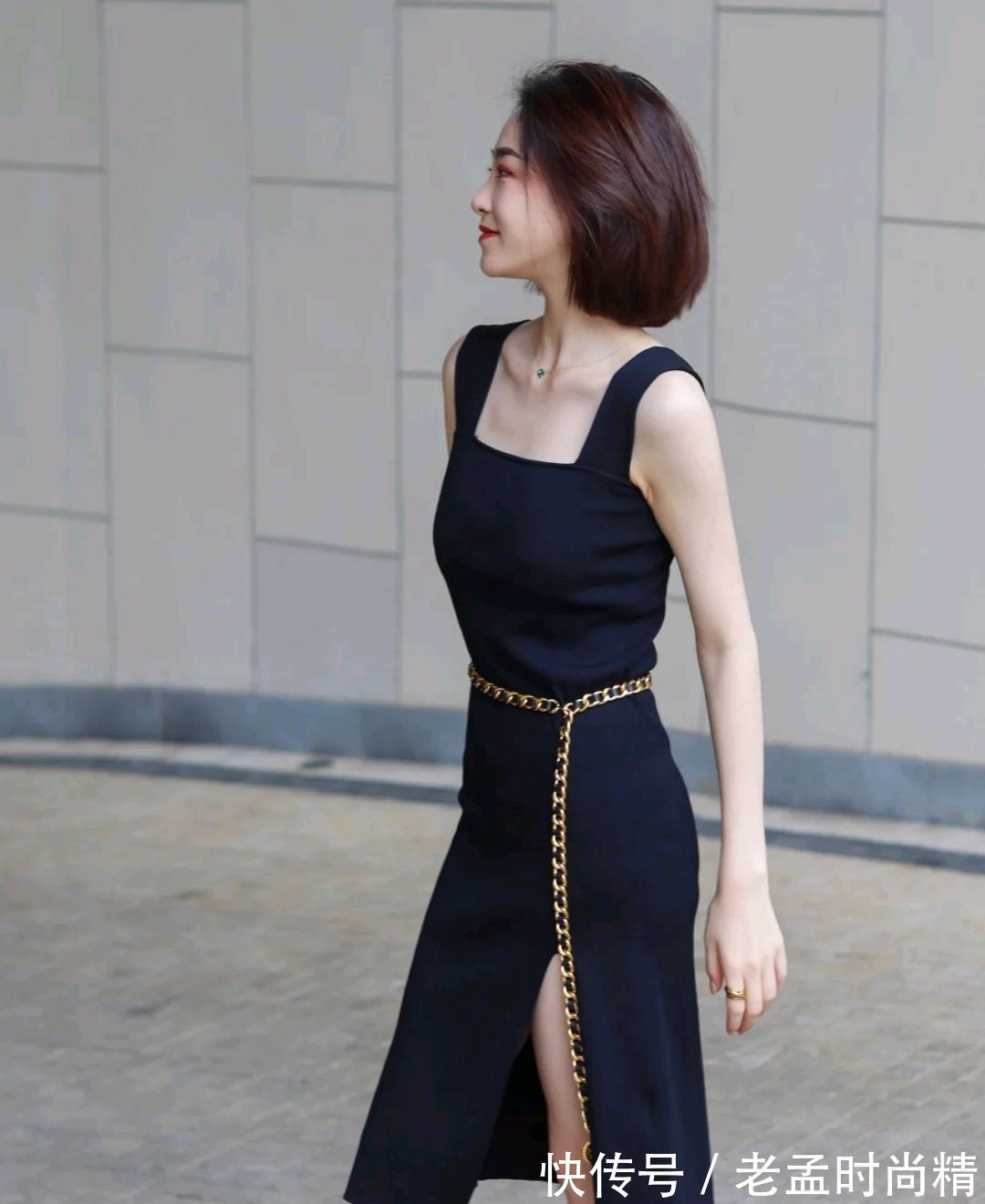 简约|成熟女人怎么穿才好看呢?简约温柔的穿搭就很不错,高级又有魅力