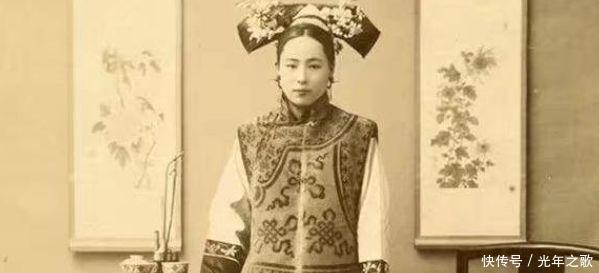 颜值|真实的老照片,让大家看看晚清太太们的审美,高颜值惊艳了全场!
