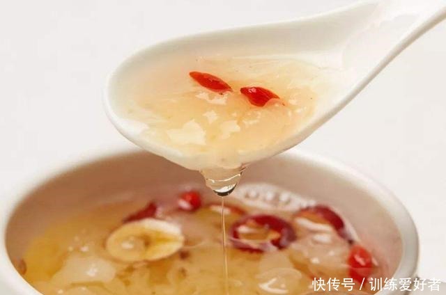 都是冰糖,白色和黄色“有啥不一样”区别大了,看完别再买错了!