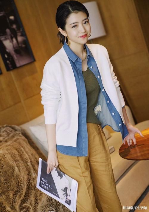 被三木的春季穿搭圈粉了，30岁女人这样穿，优雅洋气更减龄