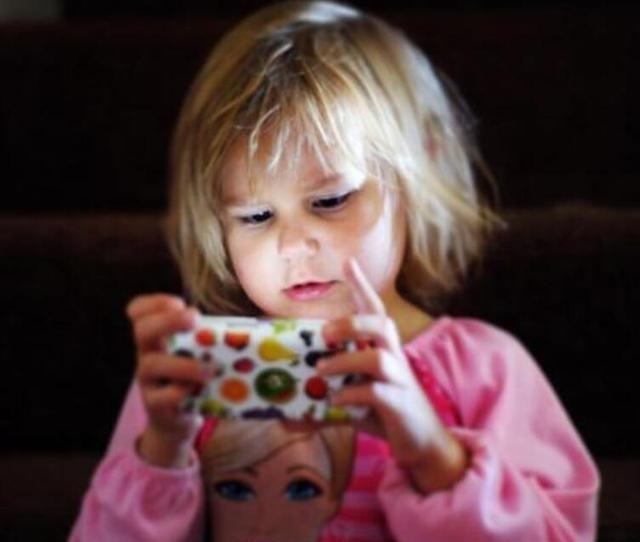 孩子|跟孩子要手机被打耳光,看李玫瑾教授如何“治”外孙,值得点赞