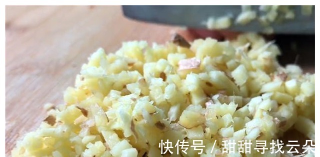 猪腱子|做肉馅是加水还是加油很多人都错了，多做这一步，饺子鲜嫩多汁！