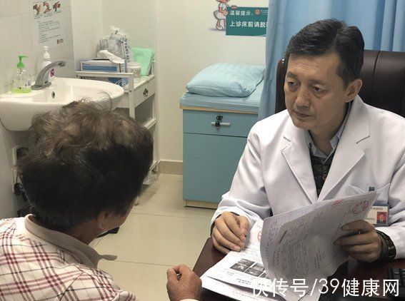 直肠癌|抗癌15个月,年仅50岁肿瘤专家去世,他留下一个反思,警醒众人