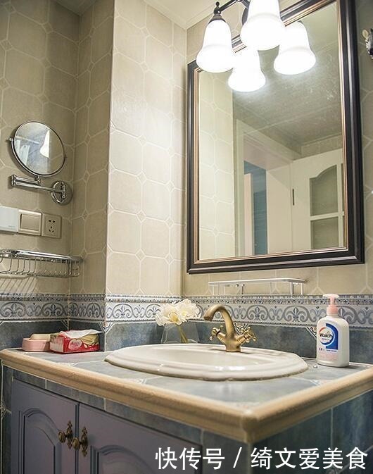 储物柜|头一次见入户鞋柜还能这样装，长见识了，忍不住晒晒弟弟的新房