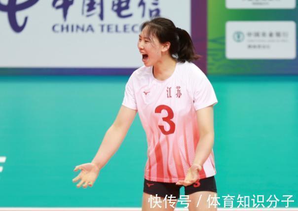 球迷们|暴力扣球+地毯防守!5大超新星成女排国手大热门,朱婷新搭档来了