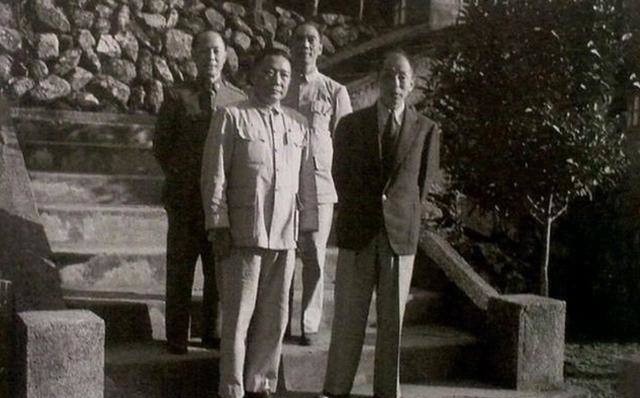 张学良|九一八事变，张学良为何一枪不发弃守东北？晚年他道出隐情