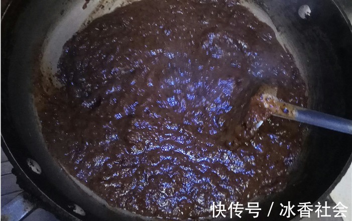 去皮|红枣泥不用出去买着吃了，不去皮不加糖，1斤红枣做一大碗