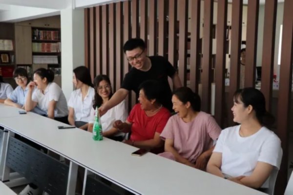 威海市“医疗器械安全宣传周”活动展播|基层动态 | 发放