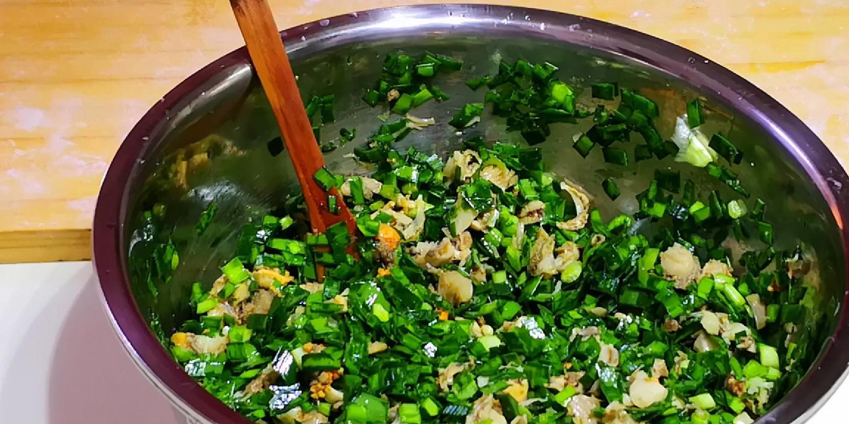好吃|韭菜和它是绝配，包饺子最香，花钱少，比猪肉和虾仁饺子都好吃