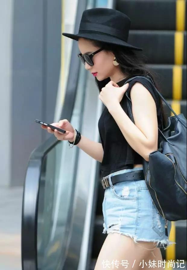 新潮有个性的穿搭,让你展现出你恬静的淑女气质