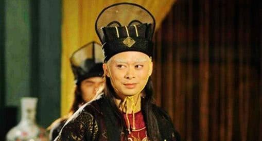 魏忠贤|魏忠贤虽然没有文化，却不失谋略与智慧，懂得感情投资要找准方向