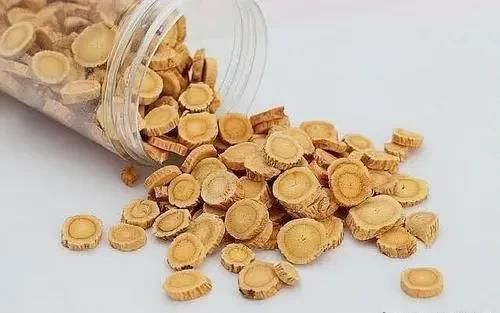 四种食材泡水喝，缓解脑供血不足