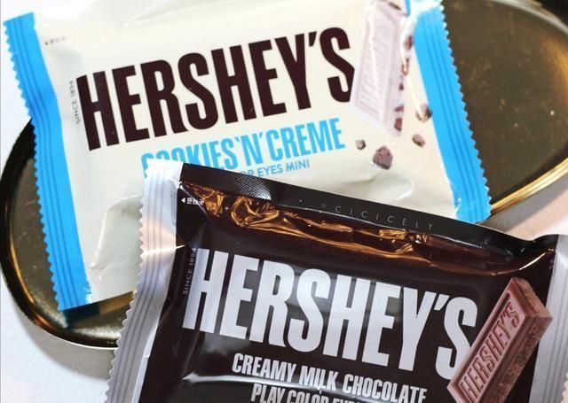 闪片|看上去好好吃的巧克力眼影,撕开包装的那一刻我差点咬上去