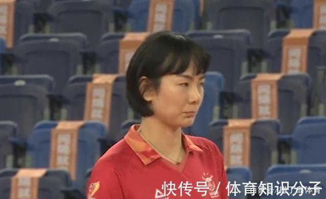 江苏女排|攻防慢热后发制人，江苏女排完胜云南，吴梦洁起伏不定