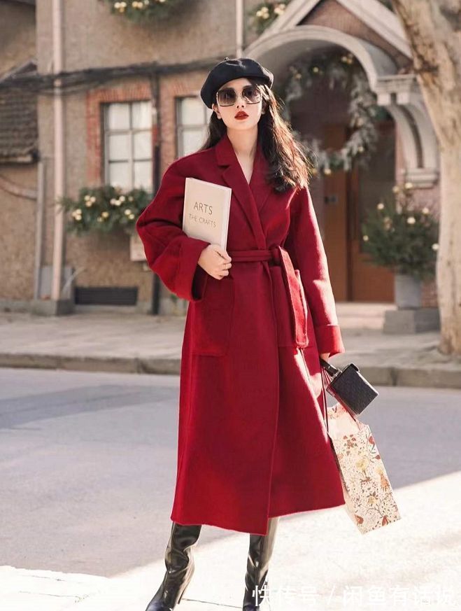 配色 建议中年女性,过年穿红色记住“3种配色+3个技巧”,时髦又高级