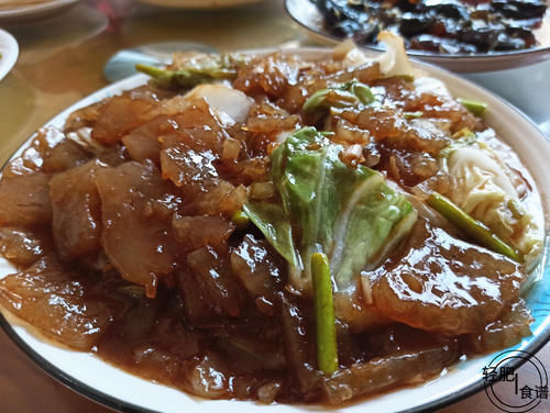 饭店|农村饭店6道菜180元,卖相“没档次”,但最后却吃到“光盘”