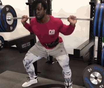 腿部肌肉|15岁开始健身,酷爱练腿,如今深蹲210公斤,腿部肌肉尤其发达