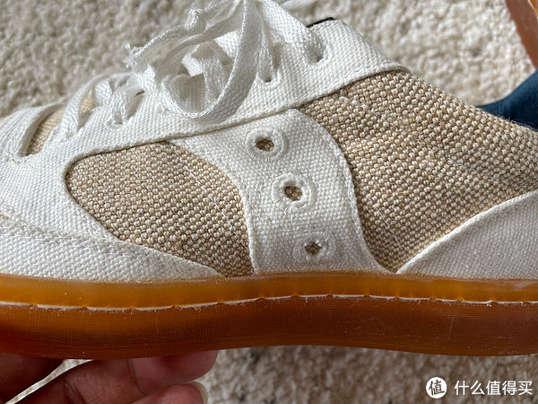 鞋带|Sneaker 篇一百二十二：Saucony Jazz Court RFG环保鞋与其他两双鞋开箱