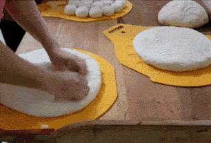 |搞笑GIF：套路太深了, 如果是我女朋友的话，肯定会咬死我的