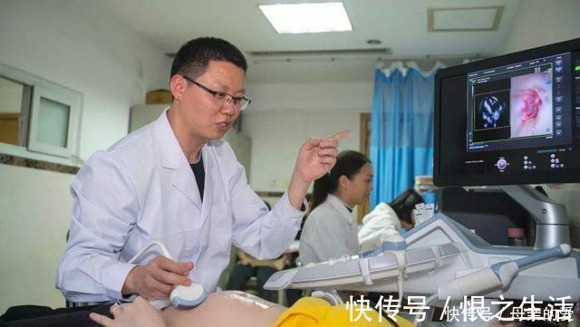 丈夫|玩到1300关的游戏被丈夫狠心删除,孕妇崩溃痛哭,网友太过分了