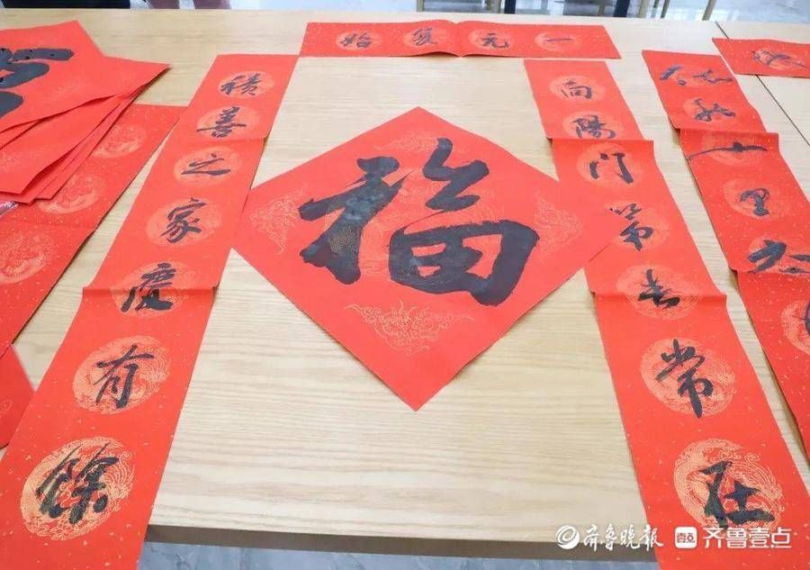 春联|滨州博兴：福赠春联祈平安，奋笔挥毫迎新春