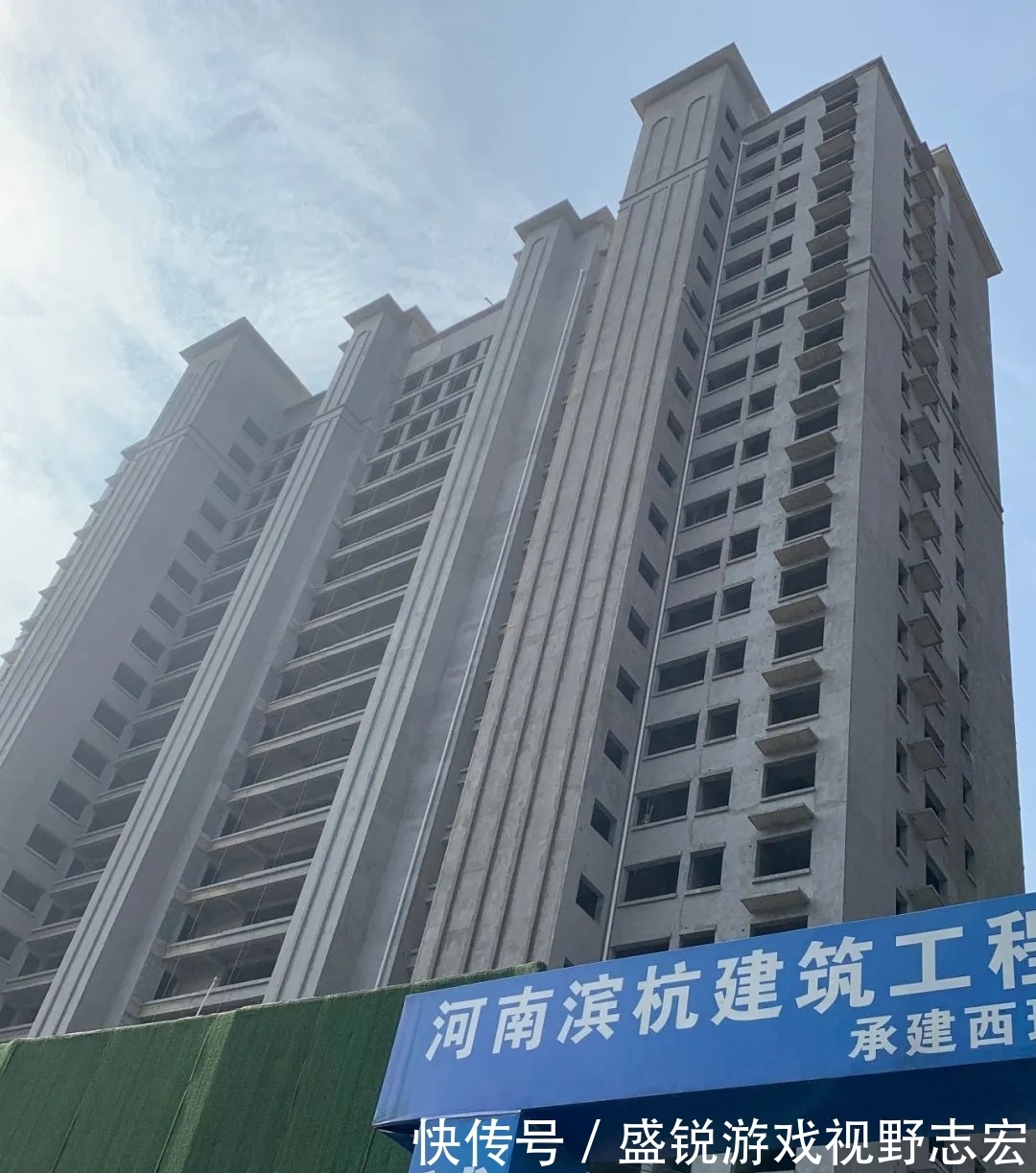 施工|西班牙小镇工程进度播报:仲夏知绿盛 臻情传家音