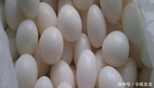 坚果|以下零食，孩子经常吃或会头脑聪明个子高，但很多父母却不了解