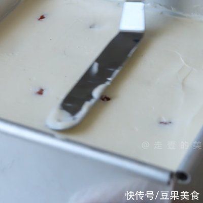  法式草莓蛋糕|我用平民食材玩了个高级法甜！| a1693