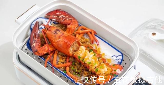 蒜蓉粉丝|蒜蓉粉丝蒸波士顿龙虾，孩子吵着要自己动手，幸好蒸龙虾并不复杂！