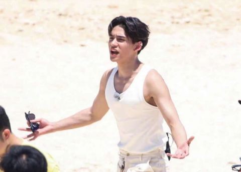 蔡徐坤|跑男怎么回事?标题骗人,常驻嘉宾也不遵守规则,只有郑恺敬业