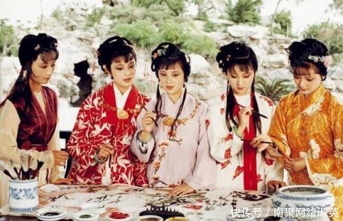 真谛|《红楼梦》的中心思想是什么?从袭人的身上,浅析小说的真谛!