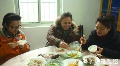 加餐|减肥先“减胃”？教你4个控制食欲的办法，吃饭时都不会多吃了