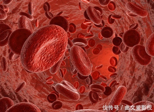 为什么年纪轻轻有老年斑?医生直言:常吃2物,远离老年斑!